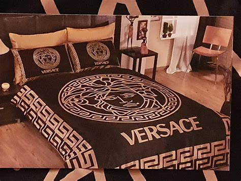 Versace Bettdecke Mit Medusa